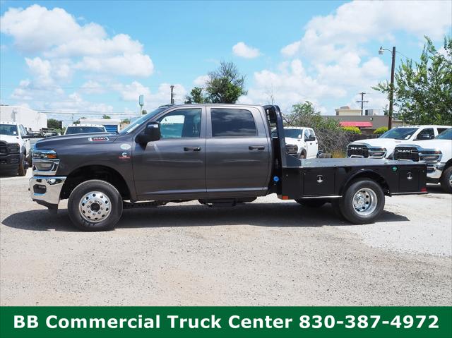 2025 RAM Ram 3500 Chassis Cab RAM 3500 TRADESMAN CREW CAB CHASSIS 4X4 60 CA