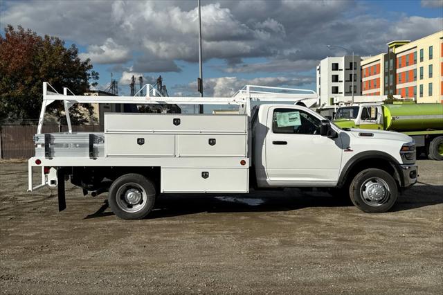 2025 RAM Ram 5500 Chassis Cab RAM 5500 TRADESMAN CHASSIS REGULAR CAB 4X4 84 CA 2025 RAM Ram 5500 Chassis Cab RAM 5500 TRADESMAN CHASSIS REGULAR CAB 4X4 84 CA