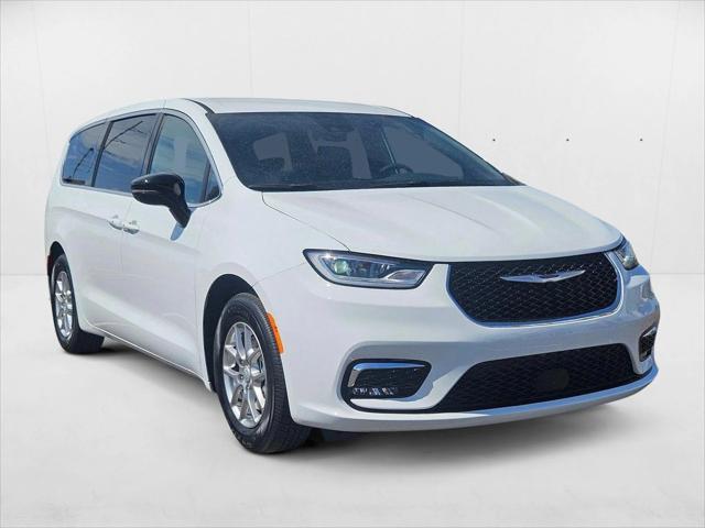 2025 Chrysler Pacifica PACIFICA SELECT