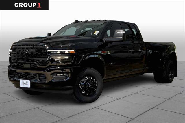 2025 RAM Ram 3500 RAM 3500 LIMITED CREW CAB 4X4 8 BOX