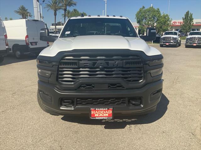 2025 RAM 3500 Chassis RAM 3500 TRADESMAN CHASSIS REGULAR CAB 4X4 60 CA