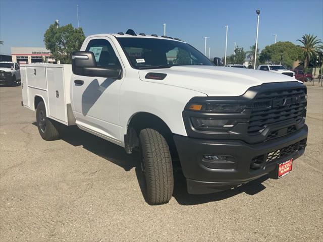 2025 RAM 3500 Chassis RAM 3500 TRADESMAN CHASSIS REGULAR CAB 4X4 60 CA