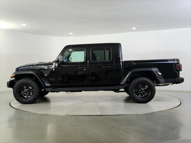 2025 Jeep Gladiator GLADIATOR HIGH TIDE 4X4