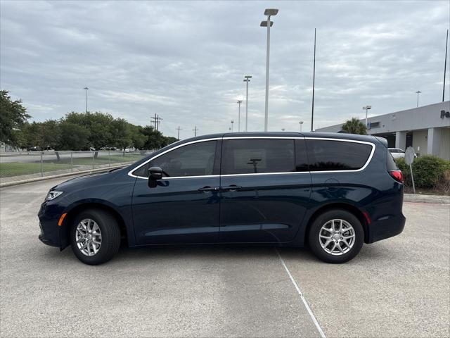 2025 Chrysler Pacifica PACIFICA SELECT 2025 Chrysler Pacifica PACIFICA SELECT