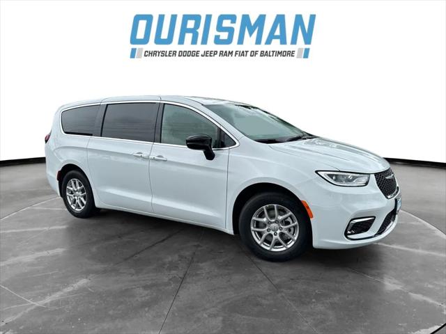 2025 Chrysler Pacifica PACIFICA SELECT