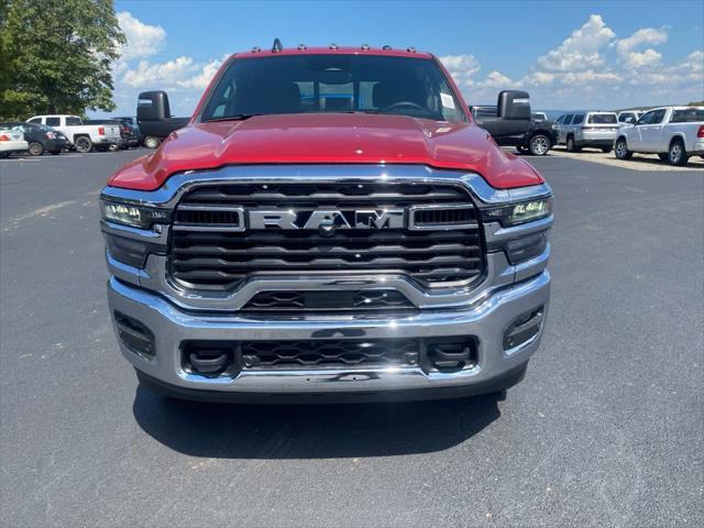 2025 RAM Ram 2500 RAM 2500 TRADESMAN CREW CAB 4X4 64 BOX