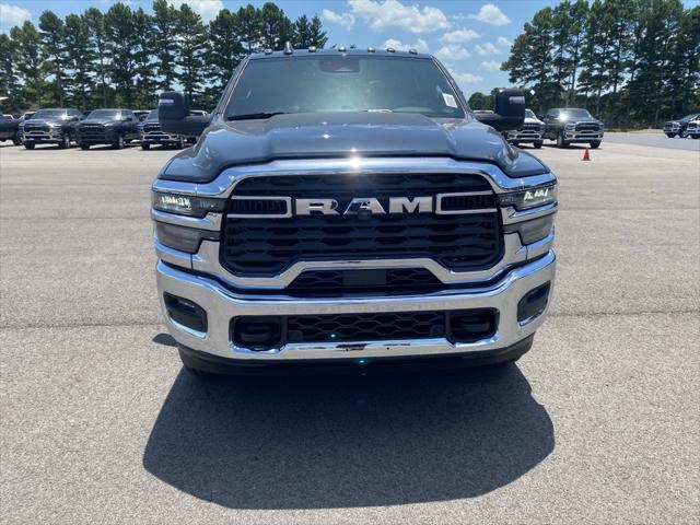 2025 RAM Ram 2500 RAM 2500 TRADESMAN CREW CAB 4X4 64 BOX 2025 RAM Ram 2500 RAM 2500 TRADESMAN CREW CAB 4X4 64 BOX