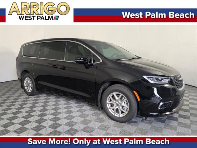 2025 Chrysler Pacifica PACIFICA SELECT