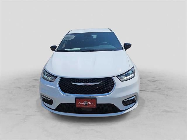 2025 Chrysler Pacifica PACIFICA SELECT