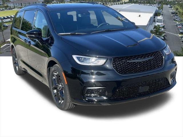 2025 Chrysler Pacifica PACIFICA LIMITED