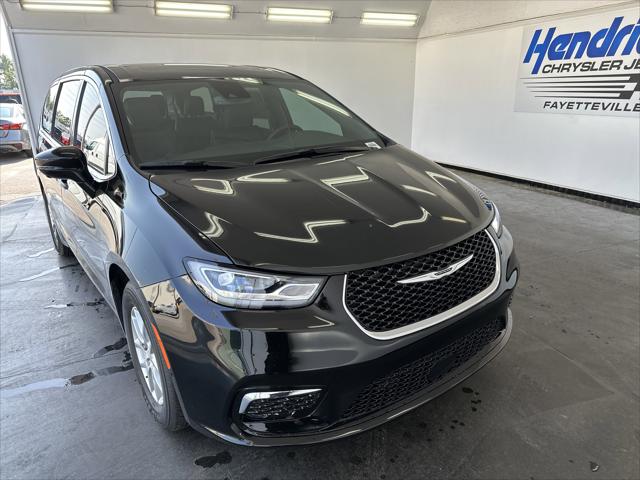 2025 Chrysler Pacifica PACIFICA SELECT