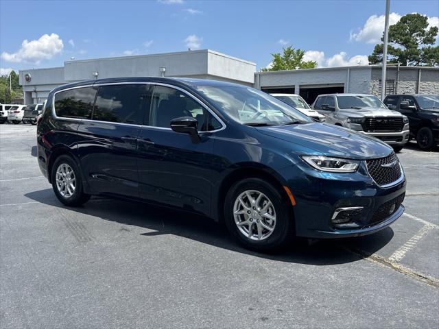 2025 Chrysler Pacifica PACIFICA SELECT