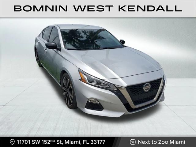 2022 Nissan Altima SR FWD