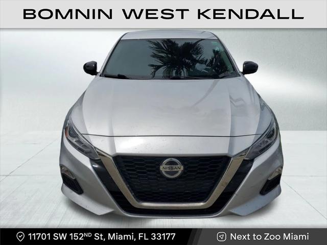 2022 Nissan Altima SR FWD
