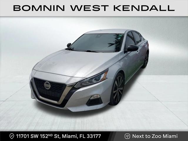 2022 Nissan Altima SR FWD