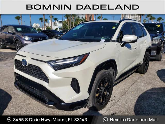 2022 Toyota RAV4 Hybrid SE