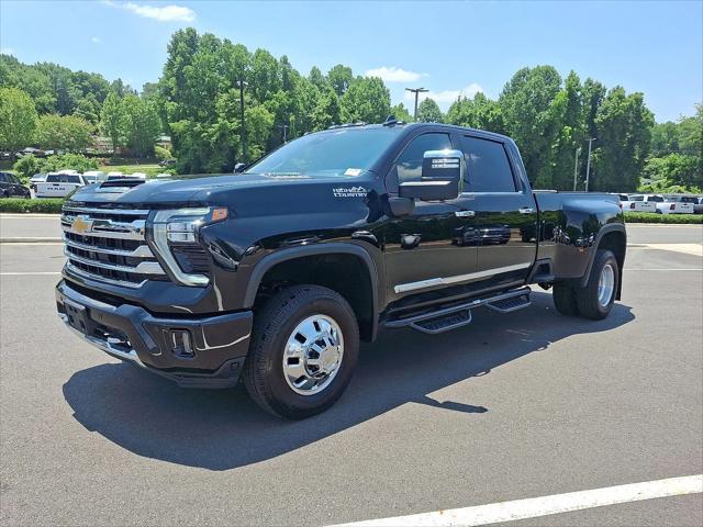 2024 Chevrolet Silverado 3500HD 4WD Crew Cab Long Bed High Country