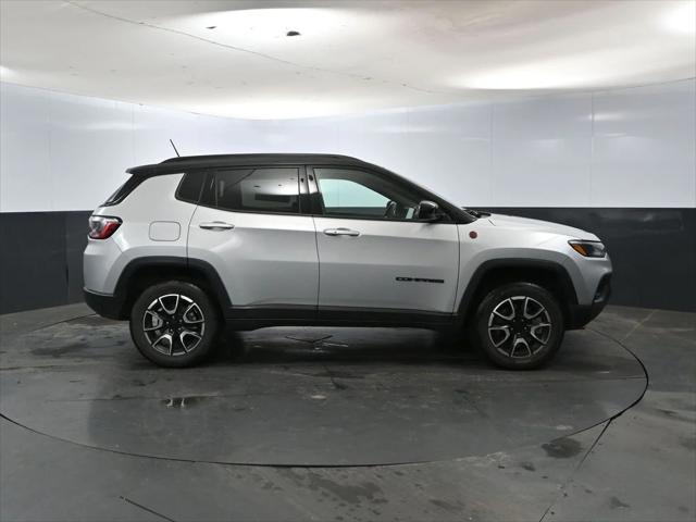2024 Jeep Compass Trailhawk 4x4