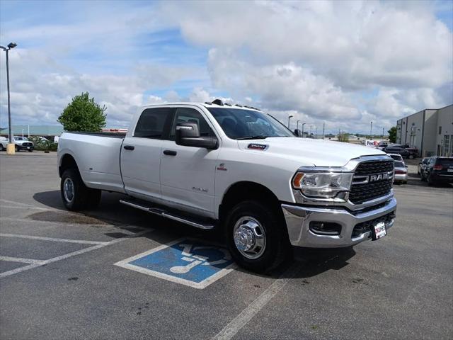 2023 RAM 3500 Big Horn Crew Cab 4x4 8 Box
