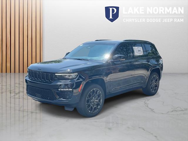 2025 Jeep Grand Cherokee GRAND CHEROKEE SUMMIT RESERVE 4X4