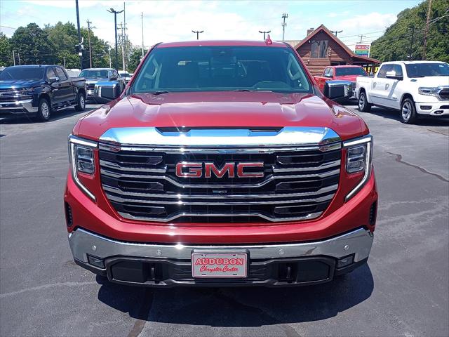2022 GMC Sierra 1500 4WD Crew Cab Short Box SLT