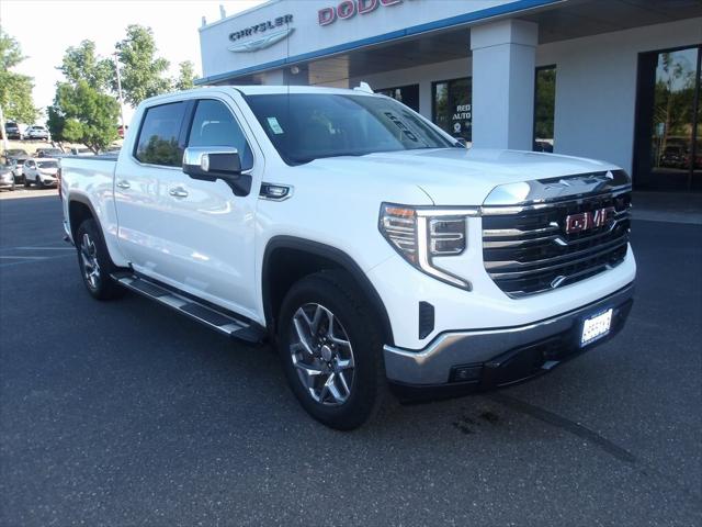 2023 GMC Sierra 1500 4WD Crew Cab Short Box SLT