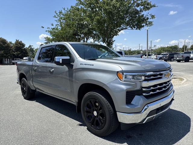 2023 Chevrolet Silverado 1500 4WD Crew Cab Short Bed LTZ