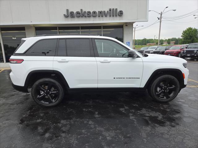 2023 Jeep Grand Cherokee Altitude 4x4