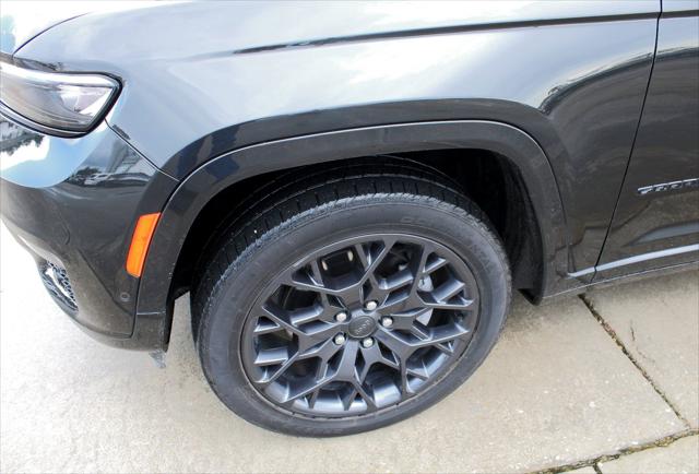 2023 Jeep Grand Cherokee L Summit Reserve 4x4