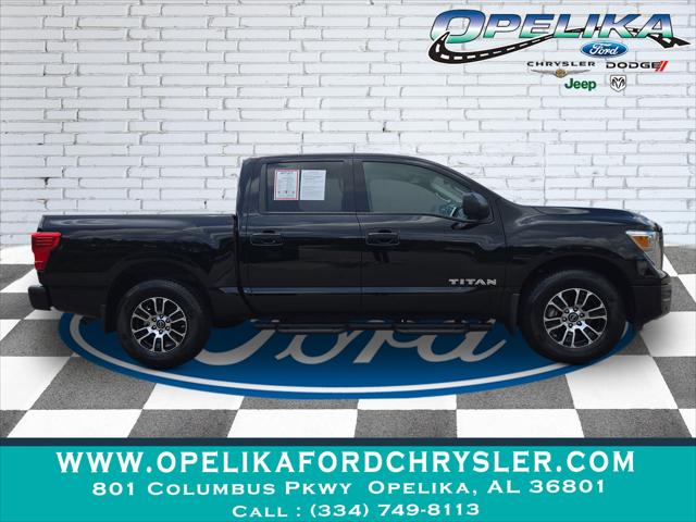 2024 Nissan TITAN Crew Cab SV 4x2