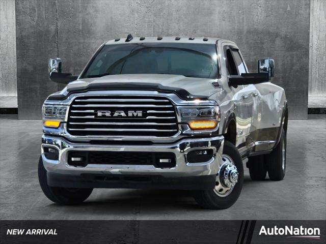 2019 RAM 3500 Longhorn Crew Cab 4x4 8 Box