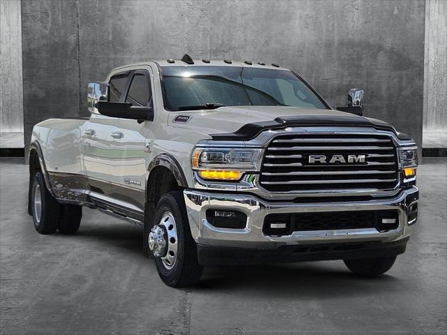 2019 RAM 3500 Longhorn Crew Cab 4x4 8 Box