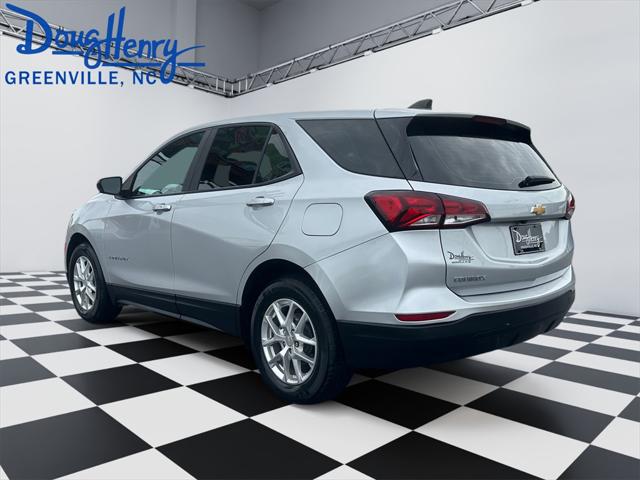 2022 Chevrolet Equinox FWD LS