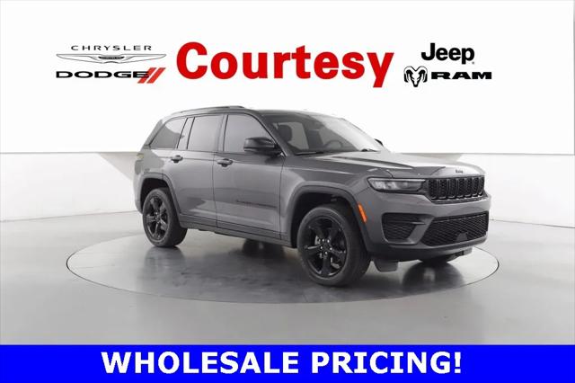 2024 Jeep Grand Cherokee Altitude 4x4 2024 Jeep Grand Cherokee Altitude 4x4