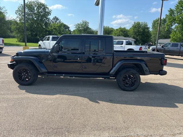 2022 Jeep Gladiator Sport S 4x4