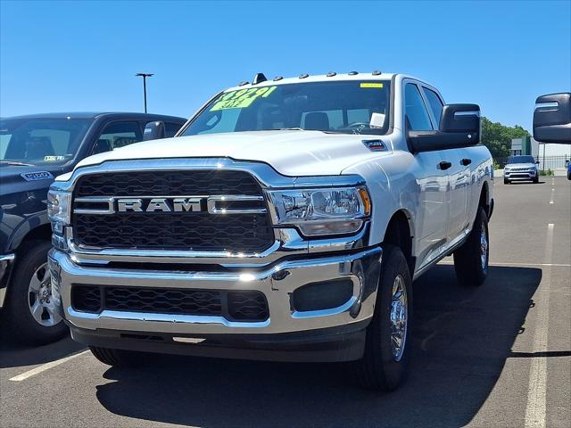 2024 RAM Ram 2500 RAM 2500 TRADESMAN CREW CAB 4X4 64 BOX