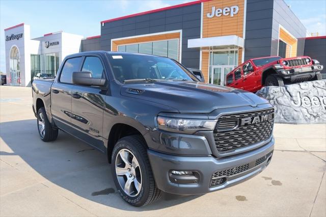 2025 RAM Ram 1500 RAM 1500 TRADESMAN CREW CAB 4X4 57 BOX
