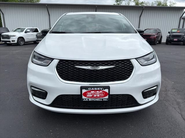 2025 Chrysler Pacifica PACIFICA SELECT