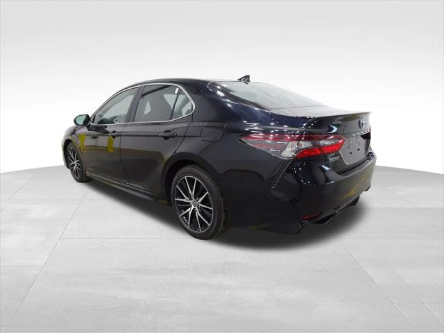 2023 Toyota Camry SE Nightshade Edition