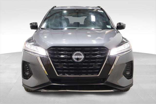 2022 Nissan Kicks SR Xtronic CVT