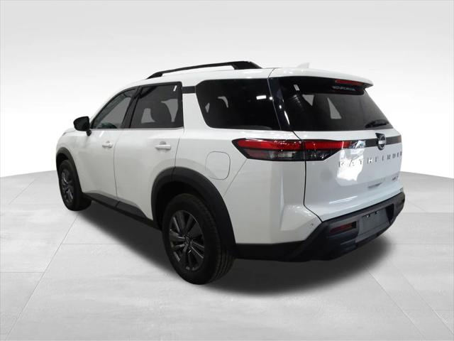 2024 Nissan Pathfinder SV 4WD