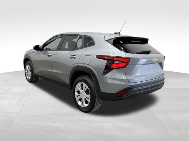 2025 Chevrolet Trax FWD LS