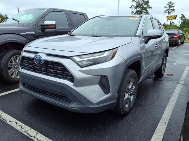 2022 Toyota RAV4 Hybrid XLE