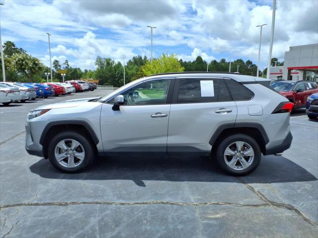 2022 Toyota RAV4 Hybrid XLE