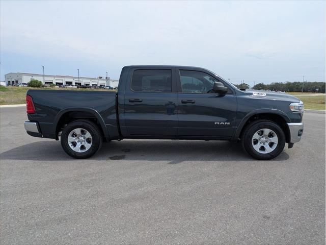 2025 RAM Ram 1500 RAM 1500 BIG HORN CREW CAB 4X2 57 BOX
