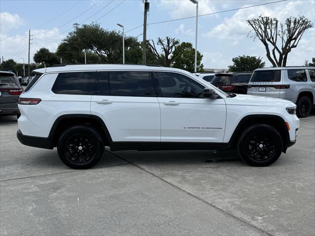 2023 Jeep Grand Cherokee L Laredo X 4x4