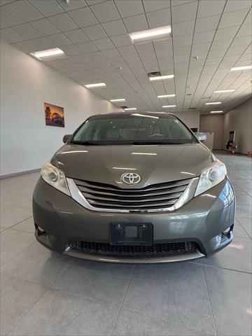 2011 Toyota Sienna Limited V6