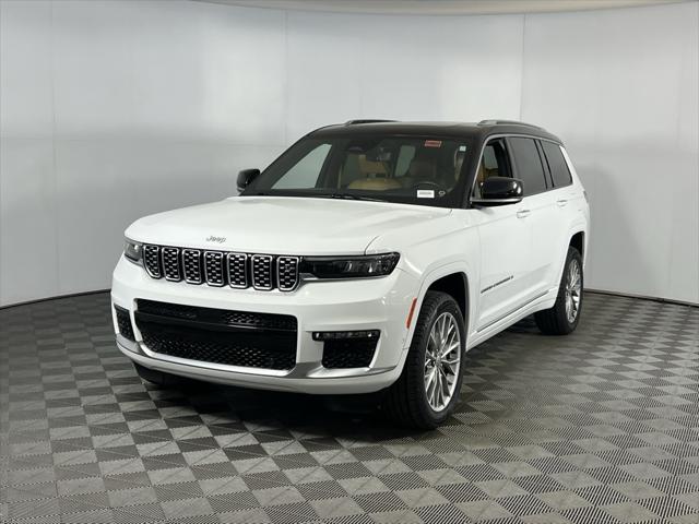 2022 Jeep Grand Cherokee L Summit 4x2