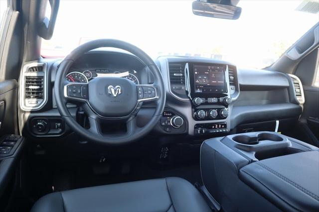 2025 RAM Ram 1500 RAM 1500 TRADESMAN CREW CAB 4X4 57 BOX