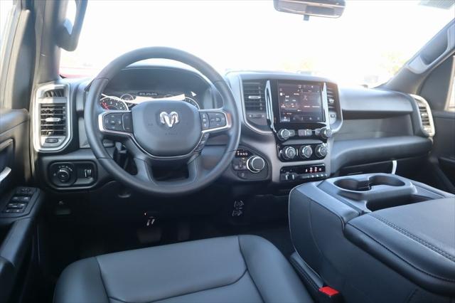 2025 RAM Ram 1500 RAM 1500 TRADESMAN CREW CAB 4X4 57 BOX